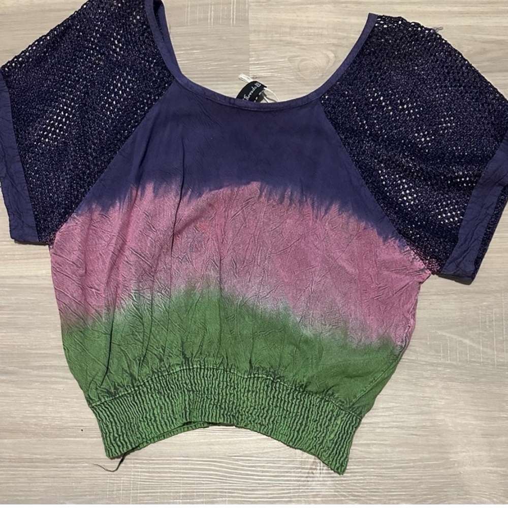 NWT. Sacred Threads Multicolor Embroidered Crop Top.  BL/RD10 - Picture 2 of 2